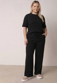 Born2be - Czarny Komplet Bawełniany o Fasonie Oversize T-shirt i Spodnie Azilane. Kolor: czarny. Materiał: bawełna #1