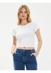 Brave Soul T-Shirt LTS-627PIXIE Biały Straight Fit. Kolor: biały. Materiał: bawełna