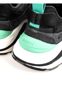 Geox Sneakersy "T01 A" | T94BTA 01422 | T01 A | Mężczyzna | Czarny, Miętowy. Kolor: miętowy, czarny, wielokolorowy. Materiał: materiał, skóra