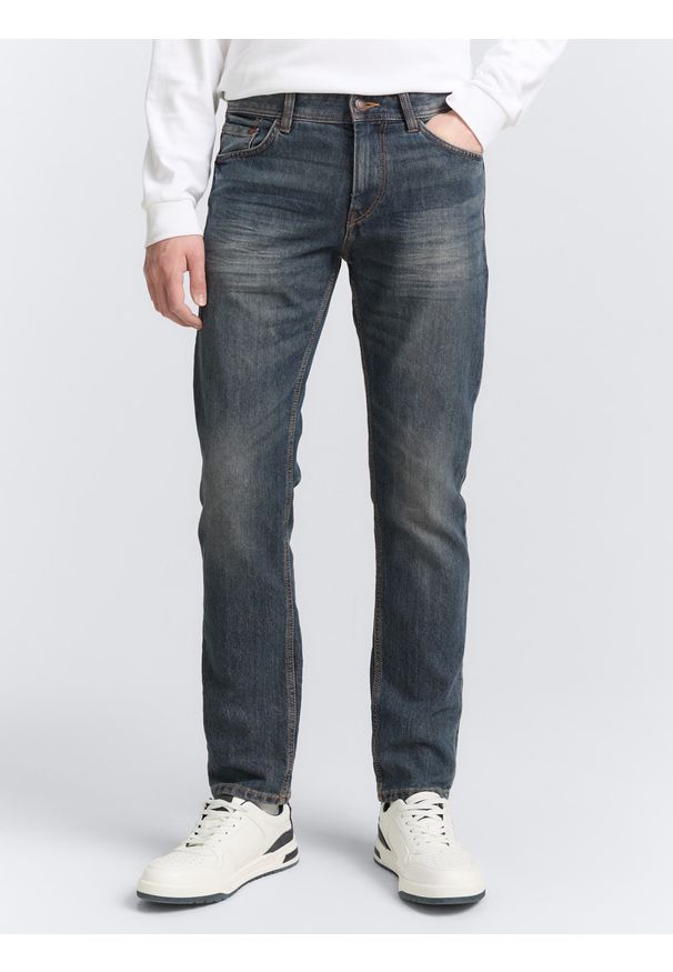 Męskie Spodnie Jeansowe Tom Tailor Marvin Mid Stone Wash Proste 1007858 10281. Okazja: na co dzień. Wzór: gładki. Styl: klasyczny, casual, elegancki