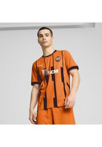 Puma - Męska koszulka domowa FC Shakhtar Donetsk 24/25 PUMA Rickie Orange Black. Kolor: czarny, pomarańczowy, wielokolorowy, żółty. Sport: piłka nożna