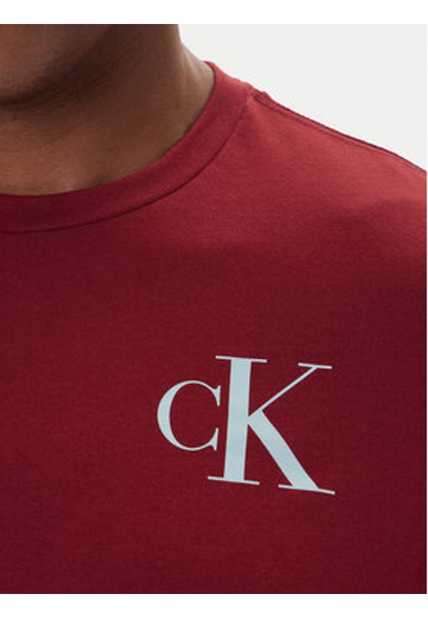 Calvin Klein Jeans T-Shirt 30s Chest Logo LV04RD865G Czerwony Regular Fit. Kolor: czerwony. Materiał: bawełna