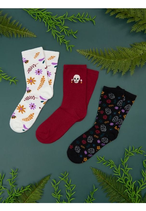 Sinsay - Skarpetki 3 pack - wielobarwny