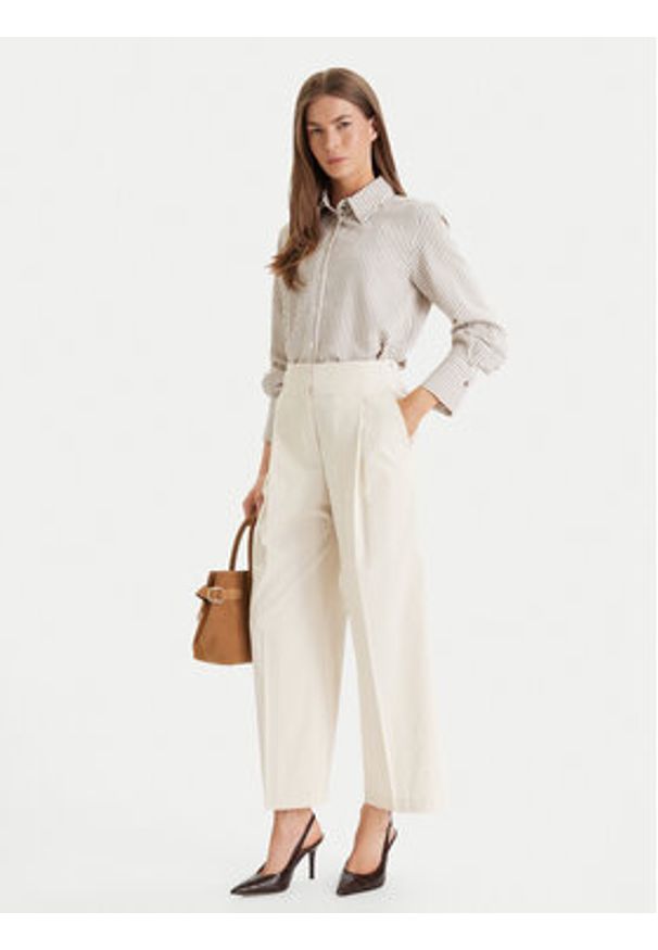 BOSS Kuloty Tulotta 50551913 Écru Relaxed Fit. Kolor: kremowy. Materiał: bawełna
