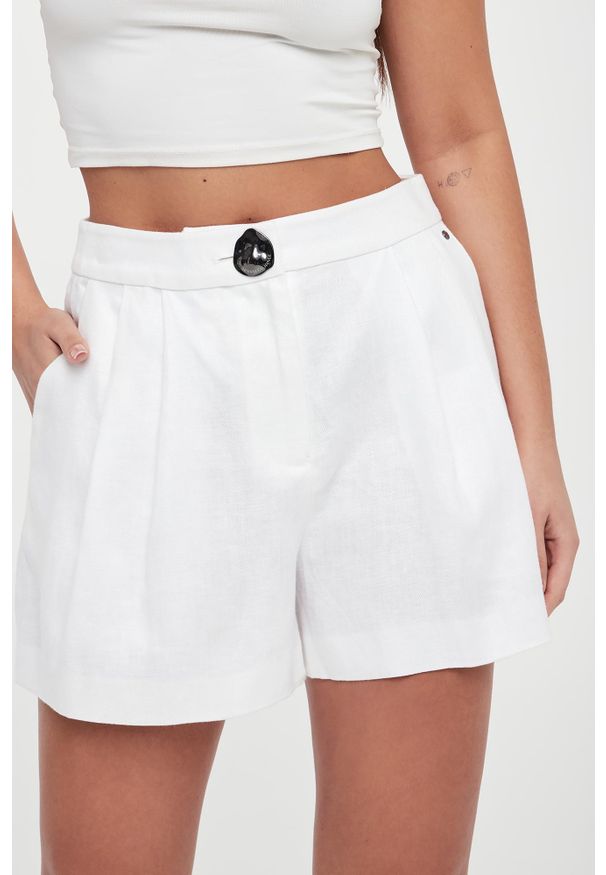 Armani Exchange - Szorty damskie lniane ARMANI EXCHANGE. Materiał: len