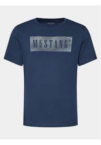 Mustang T-Shirt Austin 1014937 Granatowy Regular Fit. Kolor: niebieski. Materiał: bawełna