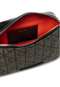 Calvin Klein Torebka Emblem Trio Pebble Shoulder Bag LV04F3533G Brązowy. Kolor: brązowy #2