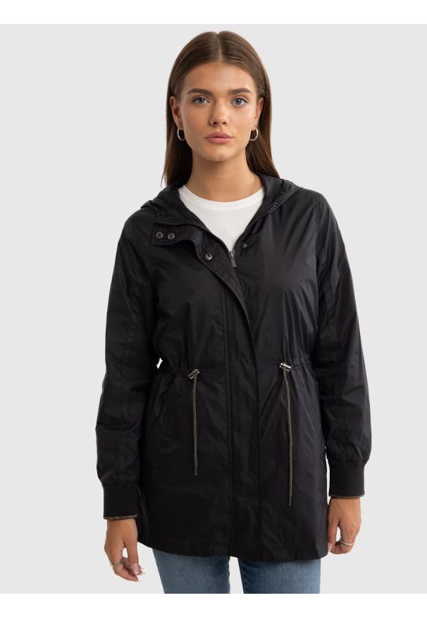 Big-Star - Płaszczyk dziewczęcy typu parka czarny Nuria 906. Kolor: czarny