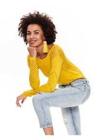 TOP SECRET - Ażurowy sweter. Okazja: na co dzień. Kolor: żółty. Materiał: jeans. Wzór: ażurowy. Sezon: wiosna, lato. Styl: casual, elegancki #1