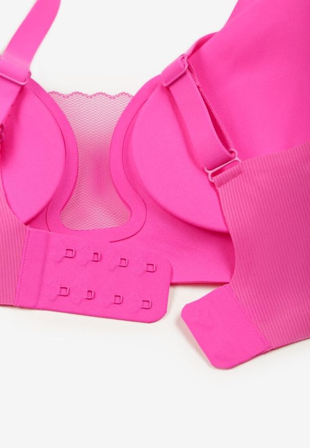 Born2be - Fuksjowy Biustonosz z Ozdobnym Wycięciem Ezirelle. Kolor: różowy. Materiał: jeans. Rodzaj stanika: wyciągane miseczki. Wzór: gładki