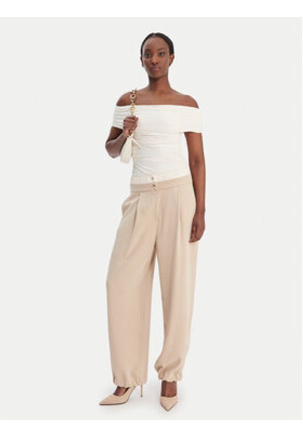 Liu Jo Sport Spodnie materiałowe TA6150 TS923 Beżowy Regular Fit. Kolor: beżowy. Materiał: syntetyk. Styl: sportowy