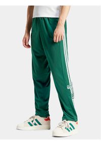Adidas - adidas Spodnie dresowe adicolor Classics Adibreak IM8213 Zielony Regular Fit. Kolor: zielony. Materiał: syntetyk #1