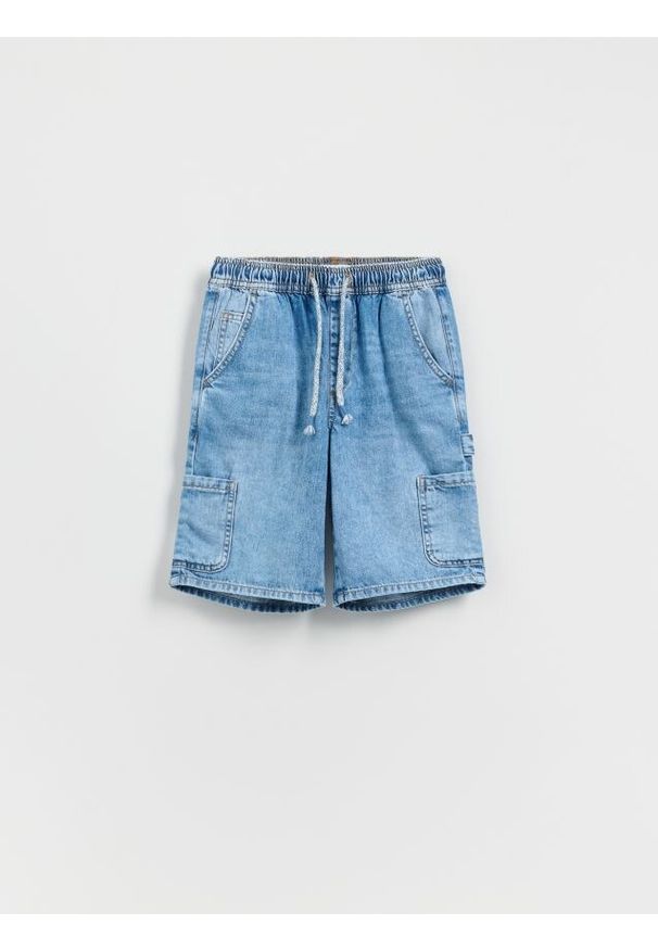 Reserved - Jeansowe szorty - niebieski. Kolor: niebieski. Materiał: jeans