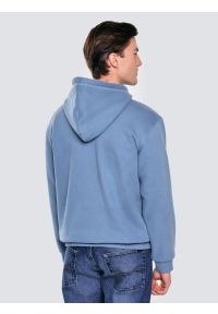 Big-Star - Bluza męska z kapturem z logo BIG STAR niebieska Ashlyno 402. Okazja: na co dzień. Typ kołnierza: kaptur. Kolor: niebieski. Materiał: dzianina. Wzór: ze splotem. Styl: casual, elegancki #5