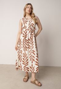 Born2be - Beżowa Pudełkowa Sukienka Wiskozowa Bez Rękawów z Wiązanym Paskiem Fontalin. Okazja: na co dzień, do pracy. Kolor: beżowy. Materiał: wiskoza. Długość rękawa: bez rękawów. Styl: boho, casual, elegancki #1