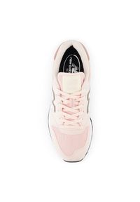 Buty New Balance W GW500SP2 różowe. Okazja: na co dzień. Kolor: różowy. Materiał: materiał, tworzywo sztuczne, guma. Szerokość cholewki: normalna #10