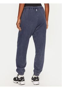 Deha Spodnie dresowe C12165 Granatowy Loose Fit. Kolor: niebieski. Materiał: bawełna #2