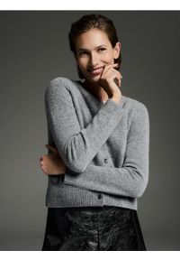 Reserved - Wełniany kardigan - szary. Kolor: szary. Materiał: wełna #1