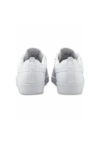 Puma - Damskie buty sportowe Smash v2 Leather PUMA White. Kolor: biały. Sport: turystyka piesza