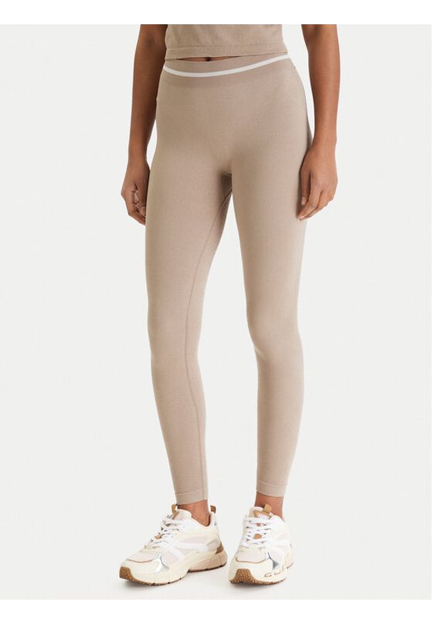 Guess Legginsy V6RB05 Z4692 Beżowy Slim Fit. Kolor: beżowy. Materiał: syntetyk