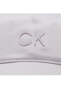 Calvin Klein Czapka z daszkiem K60K610996 Fioletowy. Kolor: fioletowy. Materiał: materiał