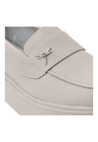 Półbuty damskie Vinceza, cholewka ze skóry naturalnej licowej wsuwany fason z ozdobnym elementem, beżowe, 93218. Kolor: beżowy. Materiał: skóra. Szerokość cholewki: normalna #5