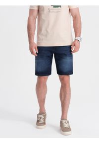 Ombre Clothing - Krótkie spodenki męskie jeansowe z delikatnym washem – ciemnoniebieskie V3. Kolor: niebieski. Materiał: jeans. Długość: krótkie. Wzór: aplikacja. Sezon: lato. Styl: klasyczny, wakacyjny #7