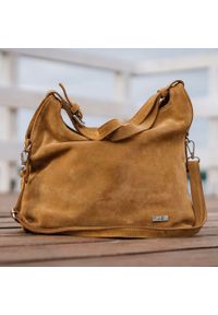 Worek SHE skóra import zamsz camel. Materiał: skórzane. Styl: casual