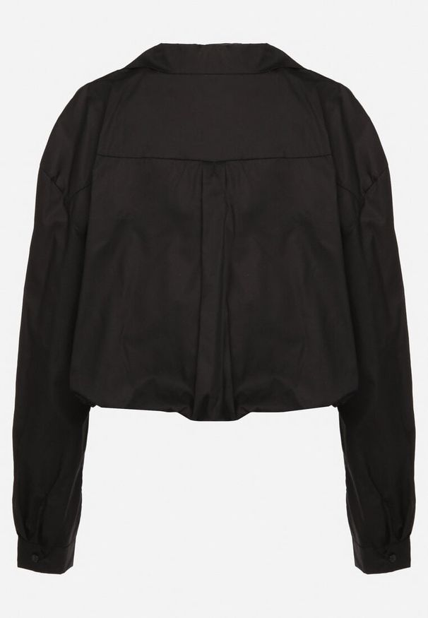 Born2be - Czarna Bawełniana Koszula i Top na Ramiączkach Ozdobiona Koronką Odarriva. Okazja: na co dzień. Typ kołnierza: dekolt w kształcie V, kołnierzyk klasyczny. Kolor: czarny. Materiał: bawełna, koronka. Długość rękawa: na ramiączkach. Długość: długie. Wzór: aplikacja, koronka. Styl: casual, elegancki, klasyczny