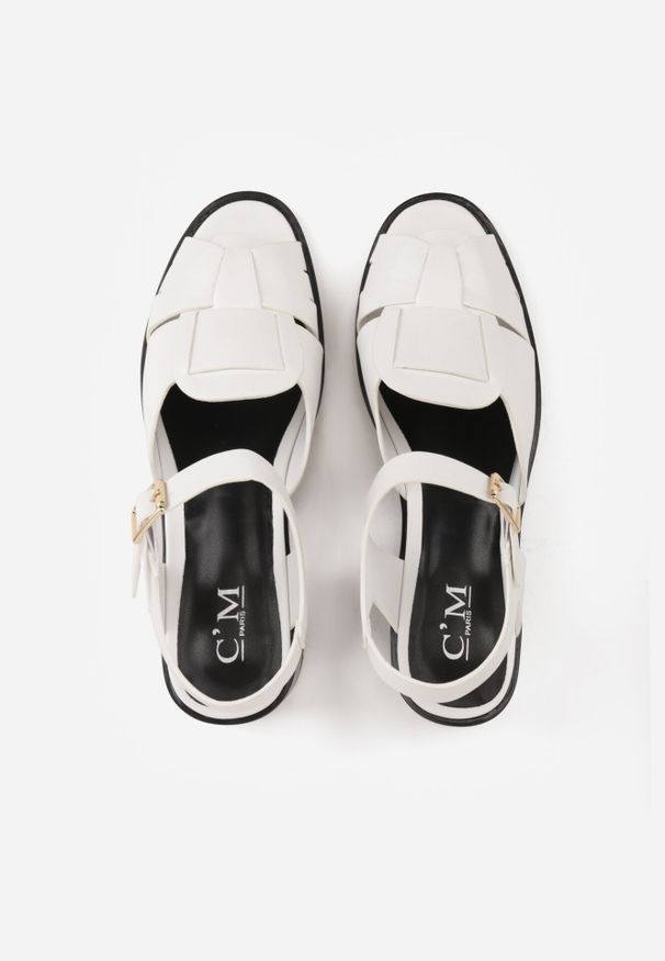 Born2be - Białe Sandały na Obcasie Ozdobione Geometryczną Cholewką Salomia. Okazja: na co dzień, na imprezę. Zapięcie: pasek. Kolor: biały. Wzór: aplikacja, geometria. Sezon: lato. Obcas: na obcasie. Styl: casual. Wysokość obcasa: średni