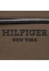 TOMMY HILFIGER - Tommy Hilfiger Torba Th Prep Classic Duffle AM0AM11814 Khaki. Kolor: brązowy. Materiał: materiał #3