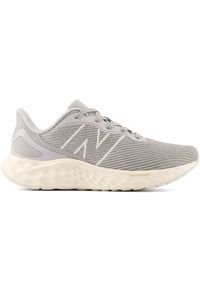 Buty damskie New Balance Fresh Foam Arishi v4 WARISAG4 – szare. Okazja: na co dzień. Kolor: szary. Materiał: guma. Szerokość cholewki: normalna. Sport: fitness