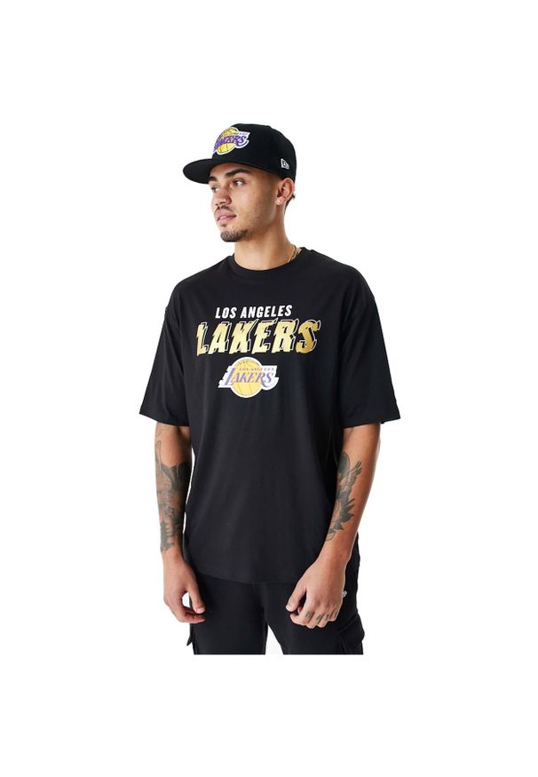 Koszulka męska New Era Team Script OS Tee Los Angeles Lakers. Kolor: wielokolorowy