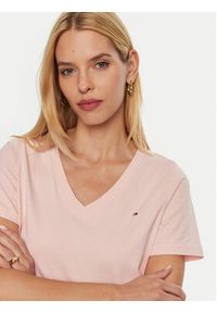 TOMMY HILFIGER - Tommy Hilfiger T-Shirt WW0WW44177 Różowy Regular Fit. Kolor: różowy. Materiał: bawełna #5