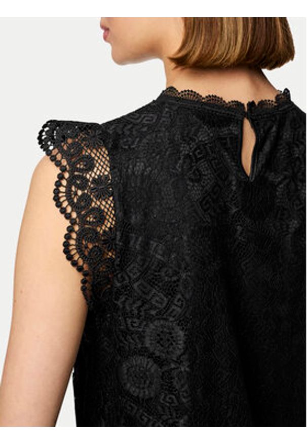 Pieces Sukienka codzienna Olline 17146419 Czarny Regular Fit. Okazja: na co dzień. Kolor: czarny. Materiał: syntetyk. Typ sukienki: proste. Styl: casual