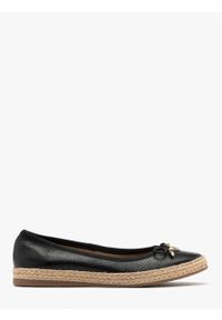 Ryłko - Czarne espadryle z ozdobną kokardą DINA. Nosek buta: okrągły. Kolor: czarny. Materiał: skóra. Styl: street