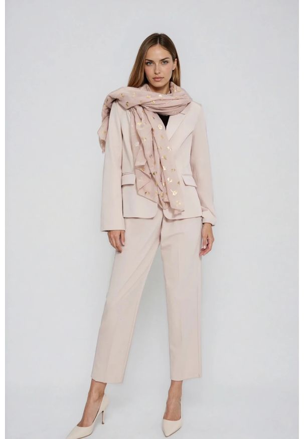 MOODO - Szal z nadrukiem beżowy. Kolor: beżowy. Materiał: poliester. Wzór: nadruk