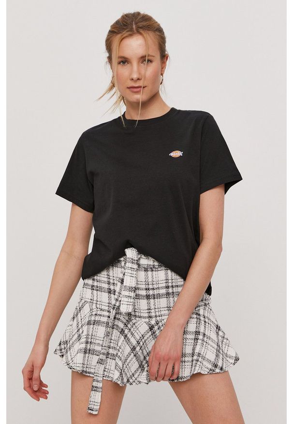 Dickies T-shirt damski kolor czarny DK0A4XDABLK-BLACK. Okazja: na co dzień. Kolor: czarny. Materiał: dzianina. Wzór: gładki, aplikacja. Styl: casual