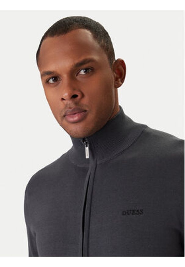 Guess Kardigan M6RR18 Z4451 Szary Regular Fit. Kolor: szary. Materiał: bawełna