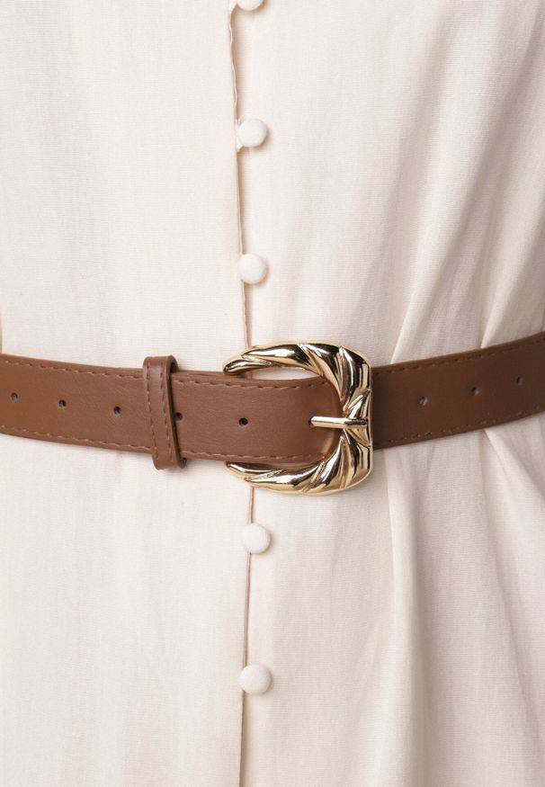 Born2be - Beżowa Taliowana Sukienka z Bawełną i Wiskozą Ozdobiona Paskiem Luven. Okazja: na co dzień. Kolor: beżowy. Materiał: wiskoza, bawełna. Wzór: aplikacja. Typ sukienki: proste. Styl: casual, elegancki