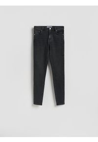 Reserved - Jeansy slim z dłuższą nogawką - czarny. Kolor: czarny. Długość: długie