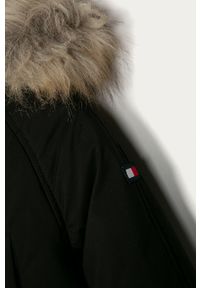 TOMMY HILFIGER - Tommy Hilfiger - Parka dziecięca 116-176 cm. Okazja: na co dzień. Typ kołnierza: kaptur. Kolor: czarny. Materiał: materiał, akryl, tkanina, włókno, poliester, futro. Wzór: gładki. Styl: casual #3