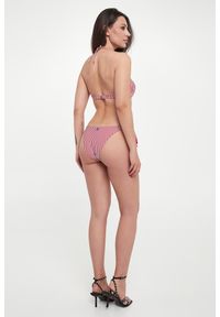 Różowo-srebrny dół od bikini Twinset U&B w paski. Kolor: wielokolorowy, różowy, srebrny. Wzór: paski