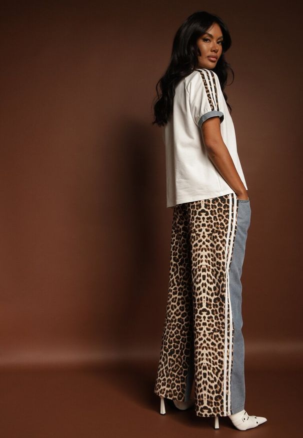 Renee - Biały Dresowy Komplet z Bawełny Spodnie i Bluzka z Panterką i Lampasami Eltebira. Kolor: biały. Materiał: bawełna, dresówka. Wzór: motyw zwierzęcy