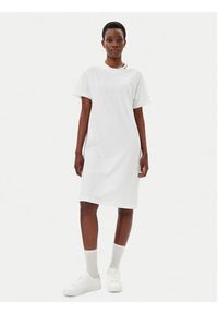 Champion Sukienka codzienna 117782 Biały Loose Fit. Okazja: na co dzień. Kolor: biały. Materiał: bawełna. Typ sukienki: proste. Styl: casual