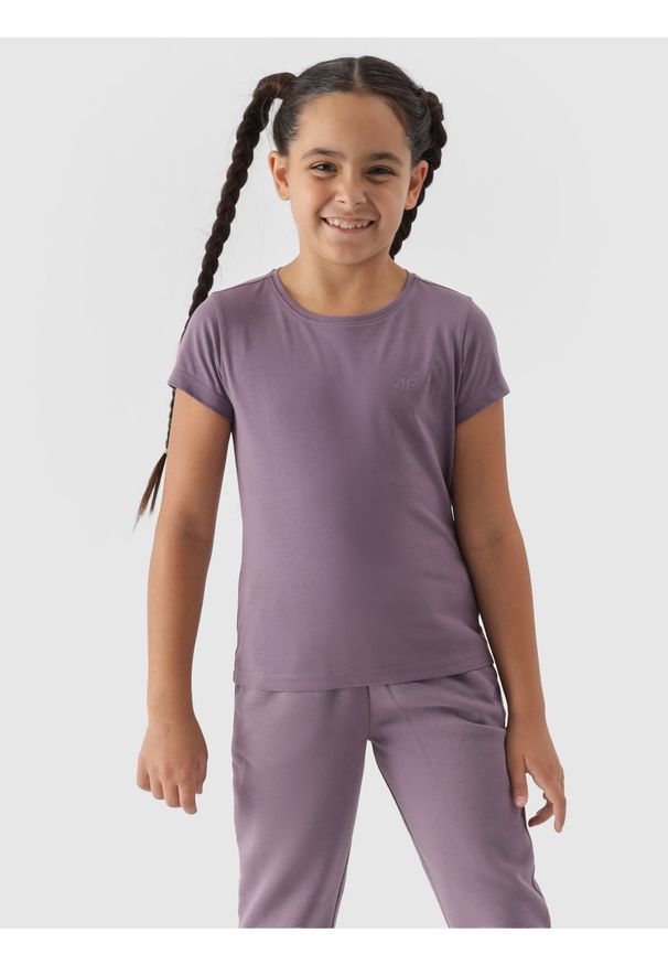 4f - 4F T-shirt gładki dziewczęcy - fioletowy 152 (11-12 lat). Okazja: na co dzień. Kolor: fioletowy. Materiał: bawełna, dzianina, jersey. Długość rękawa: krótki rękaw. Długość: krótkie. Wzór: gładki. Sezon: lato. Styl: casual, sportowy