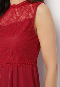 Born2be - Bordowy Kombinezon Bez Rękawów z Szeroką Nogawką i Siateczkowymi Zdobieniami Nalavie. Okazja: na imprezę, na co dzień. Kolor: czerwony. Materiał: skóra. Długość rękawa: bez rękawów. Wzór: aplikacja. Styl: elegancki, casual #3