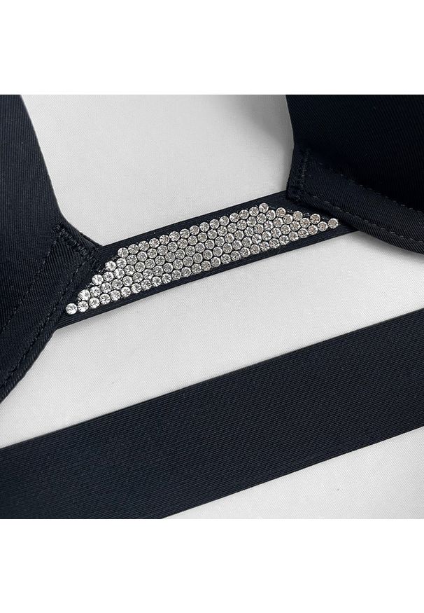 Intica - Biustonosz push-up modelujący z elastycznego materiału na co dzień i wyjątkowe okazje Nives. Kolor: czarny. Materiał: materiał. Rodzaj stanika: push-up