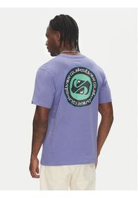 Quiksilver T-Shirt Circle Back Ss EQYZT08054 Fioletowy Regular Fit. Kolor: fioletowy. Materiał: bawełna