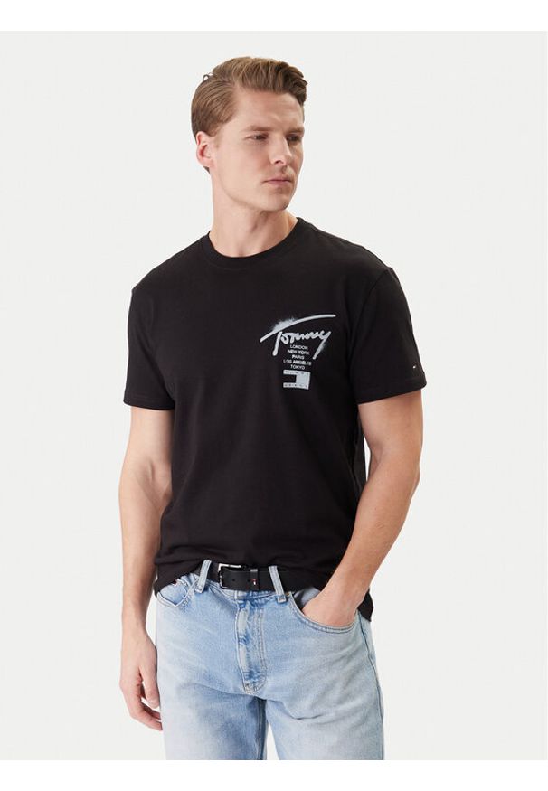 Tommy Jeans T-Shirt DM0DM22553 Czarny Regular Fit. Kolor: czarny. Materiał: bawełna